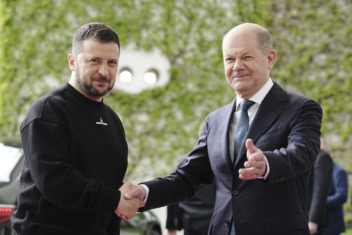 Шольц и Зеленский обсудили продолжение саммита по Украине