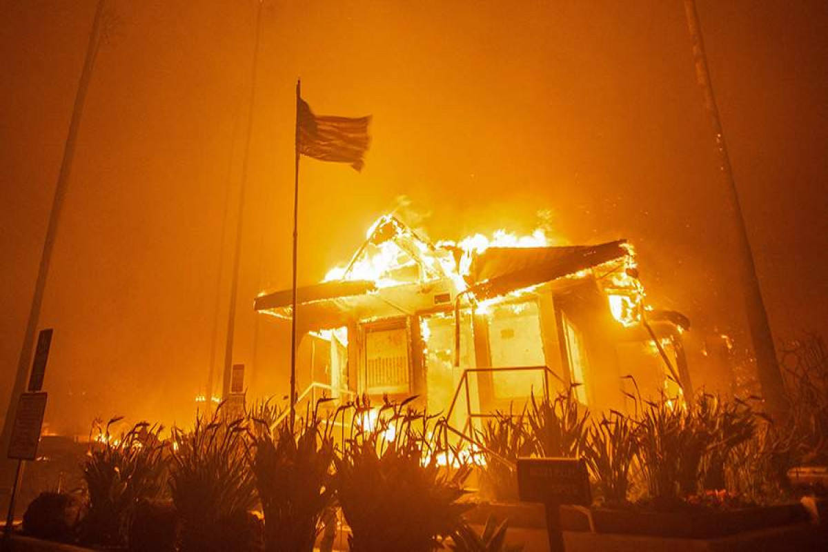 СМИ: число жертв пожаров в Калифорнии достигло 16-ОБНОВЛЕНО