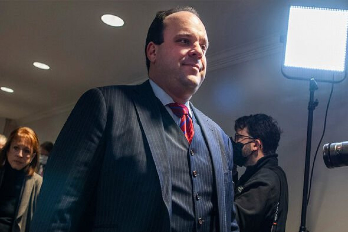 СМИ: Эпштейна отстранили от части заседаний переходной команды Трампа