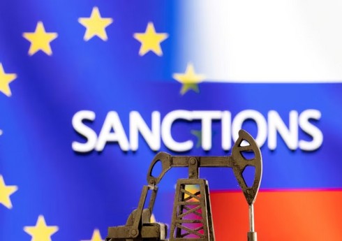 СМИ: ЕС начнет работу над 16-м пакетом санкций против РФ 14 января