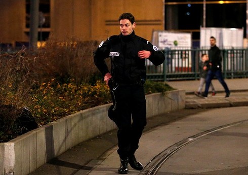СМИ: На севере Франции при стрельбе погибли четыре человека