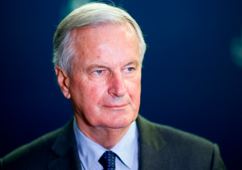 СМИ: Премьер Франции намерен принять закон о соцрасходах в обход голосования