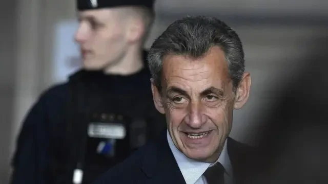 СМИ: Прокуратура требует семь лет тюрьмы для экс-президента Франции Саркози