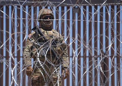 СМИ: США направят тысячи военных для защиты границы с Мексикой