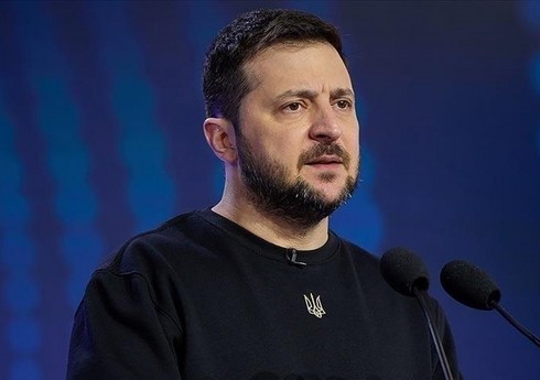 СМИ: Зеленский не согласился передать США права на 50% ископаемых Украины