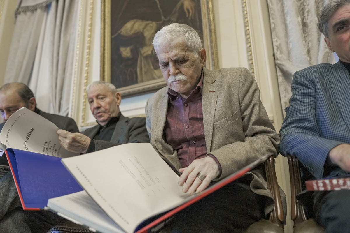 Состоялась презентация книги-альбома «Национальное сокровище. Изобразительное искусство Азербайджана» и портала www.az-art.gallery-ФОТО