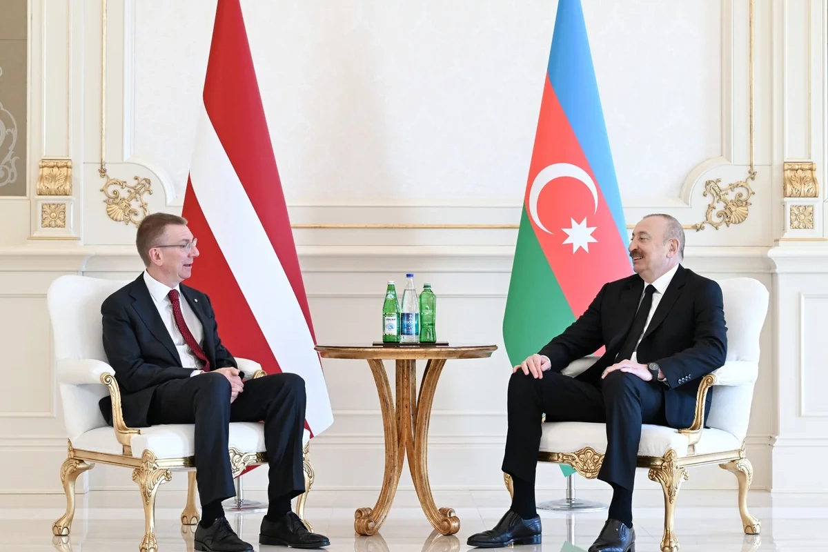 Состоялась встреча президентов Азербайджана и Латвии один на один
