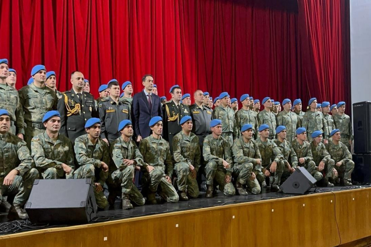 Состоялась встреча с военнослужащими ВС Азербайджана, которые примут участие в Параде Победы в Москве -ФОТО
