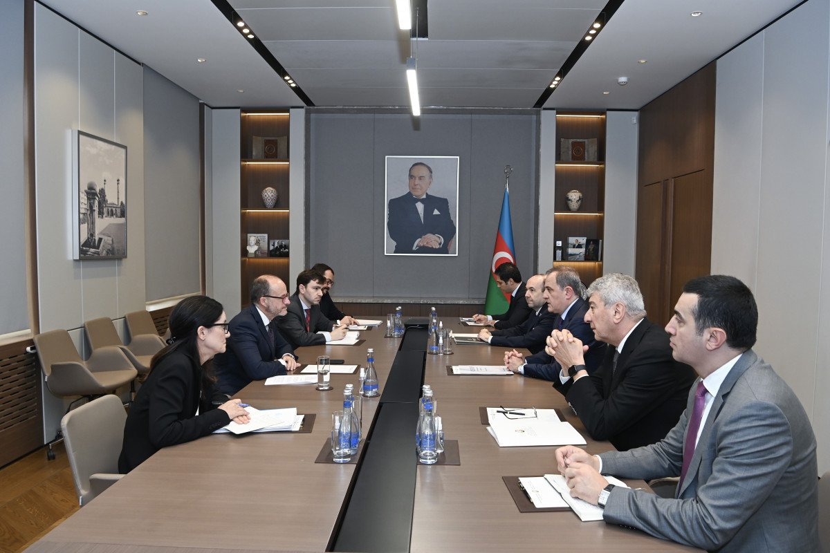 Состоялись политические консультации между Азербайджаном и Испанией