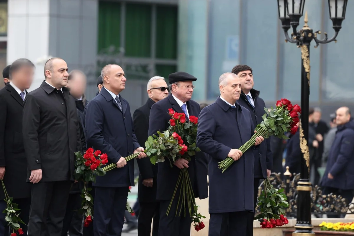 Сотрудники СГБ почтили память жертв Ходжалинского геноцида - ВИДЕО