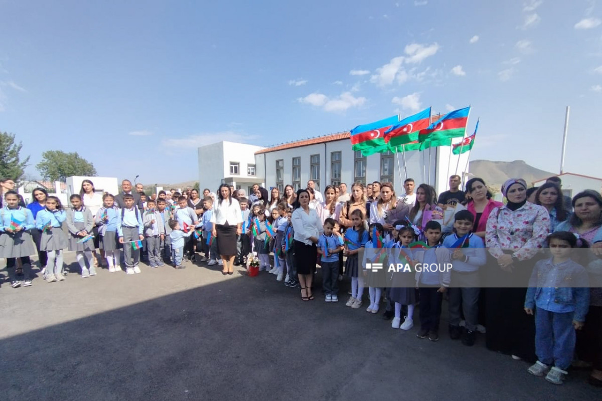 Спустя 32 года в Ходжалы прошел первый День знаний-ФОТО