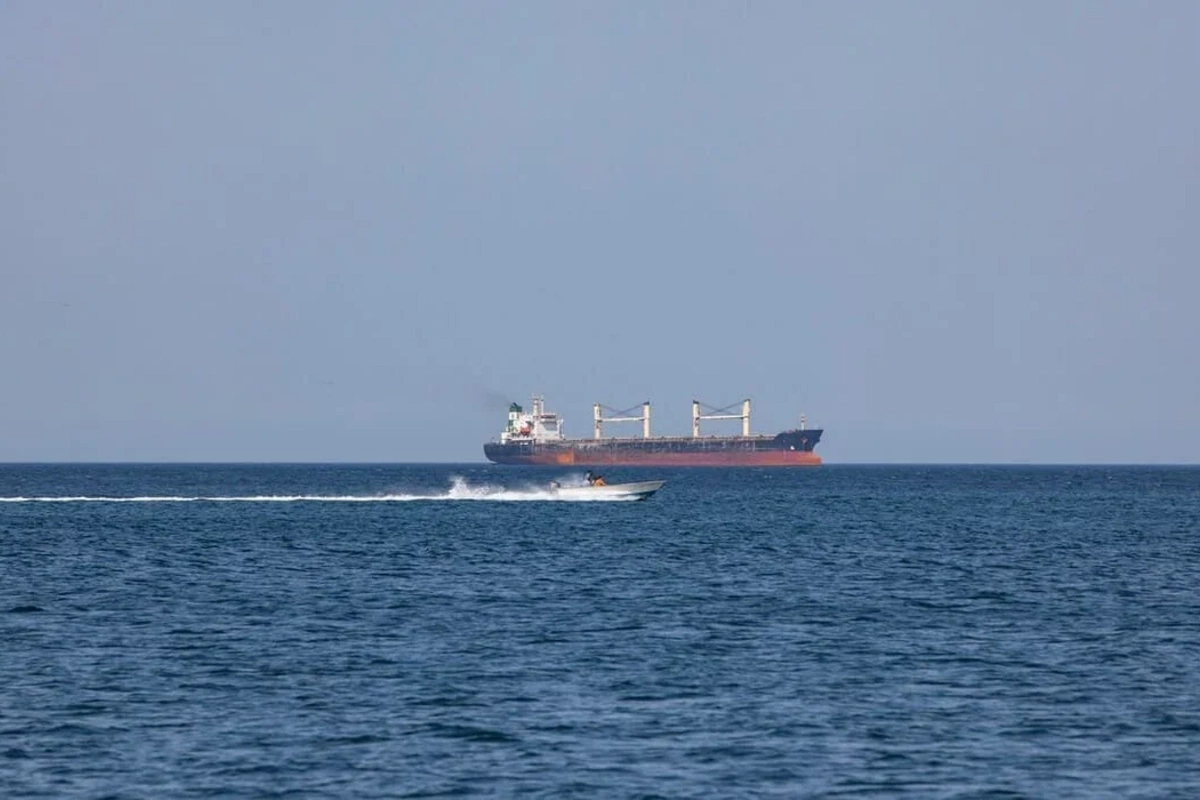 США перехватили танкер с иранской нефтью в Индийском океане