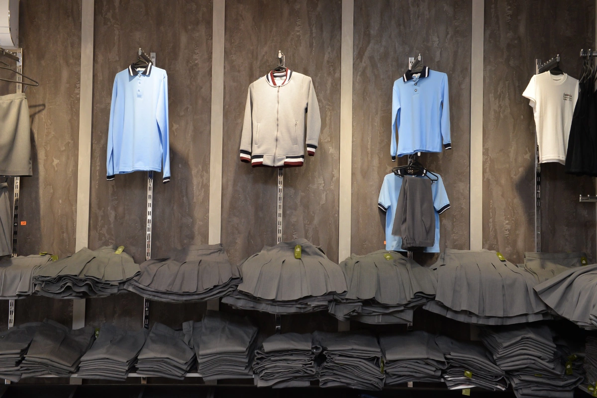 Стали известны адреса пунктов продажи школьной формы в Азербайджане