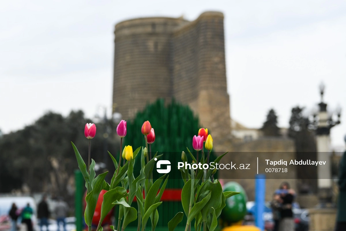 Стало известно, сколько нерабочих дней подряд будет в Азербайджане в марте