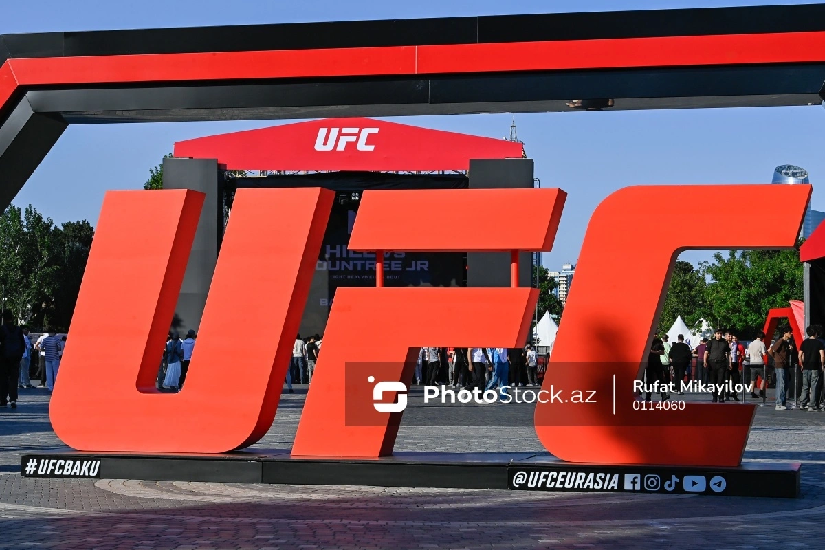 Стартовала официальная церемония взвешивания участников турнира UFC в Баку