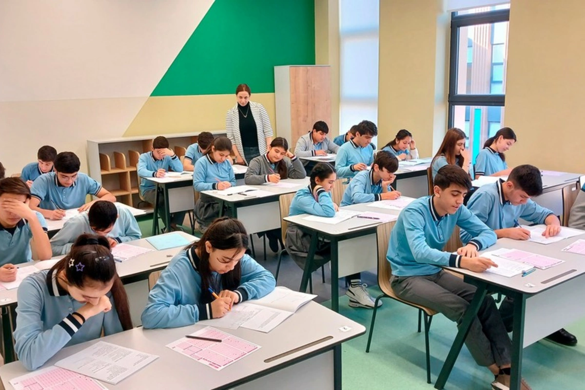 Стартует процесс электронного перевода школьников на следующий учебный год