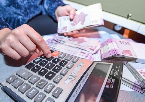 Стоимость платных услуг населению в Азербайджане выросла на 8%