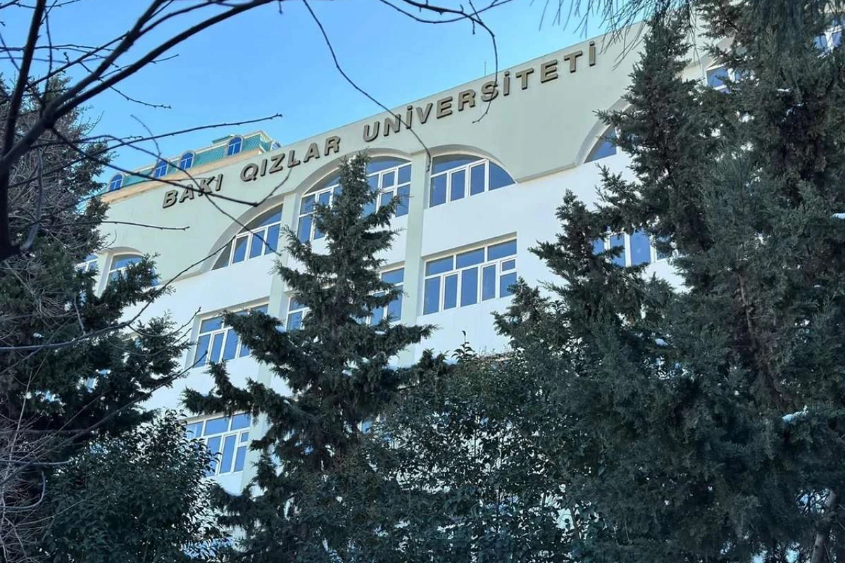 Студентов Бакинского университета для девушек переведут в другие вузы - министерство