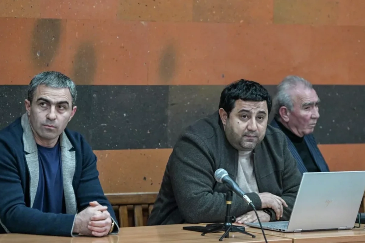 Суд признал виновными брата и племянника католикоса всех армян