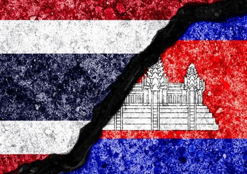 Таиланд и Камбоджа продолжают обмениваться ударами после согласия на прекращения огня