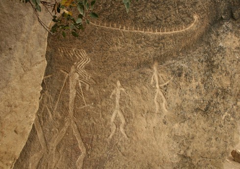 Тарлан Манафов: Выставка "Код Гобустана" призвана популяризировать сакральность исторического заповедника