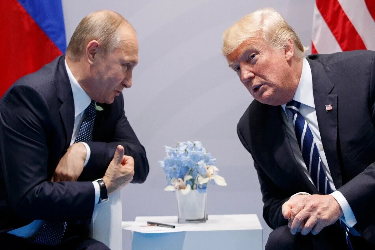 Телефонный разговор Трампа и Путина: Интересы двух стран или путь к урегулированию глобального кризиса?