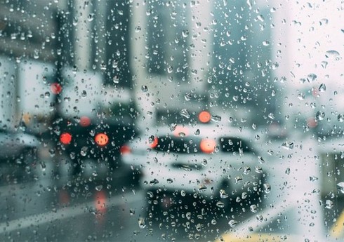 Температура воздуха в Баку завтра прогреется до 19 градусов