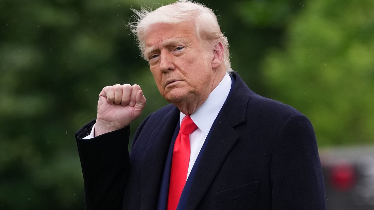 Трамп отсрочил блокировку TikTok в США еще на три месяца