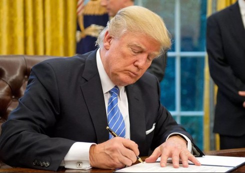 Трамп подписал указ о признании организации йеменских хуситов террористической