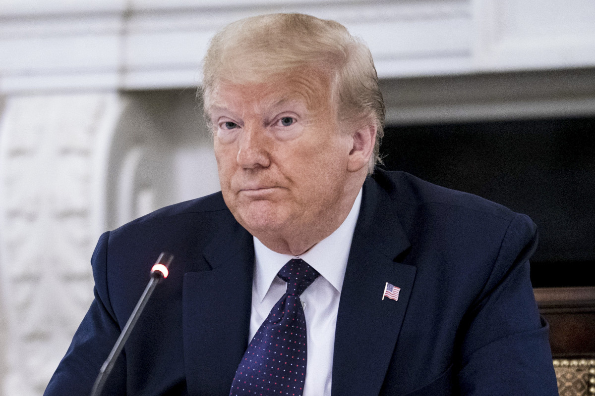 Трамп пообещал бороться с идеями смены пола в случае избрания президентом