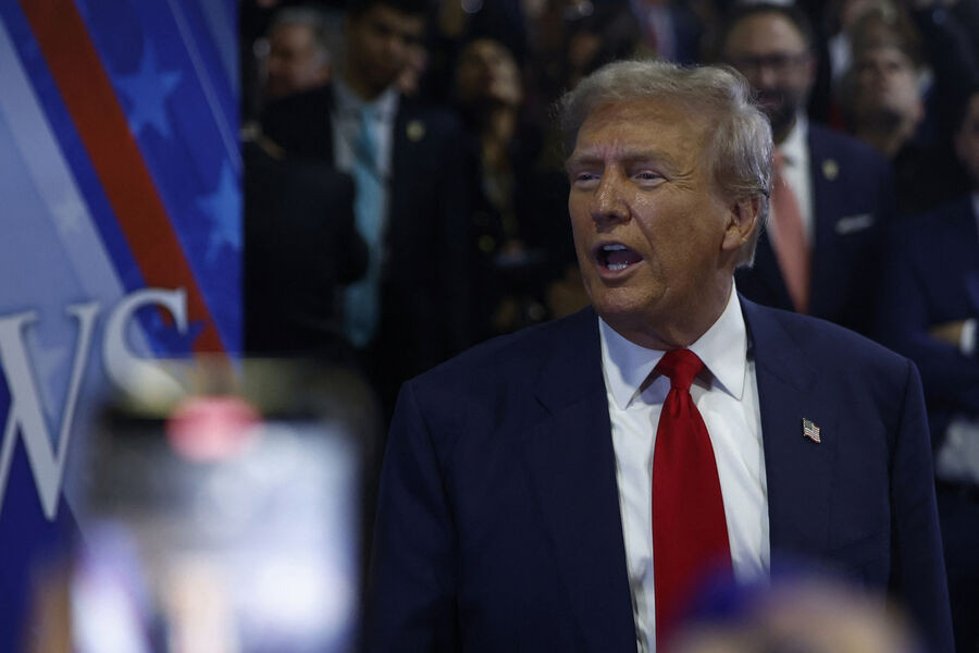 Трамп прокомментировал прошедшие дебаты с Харрис