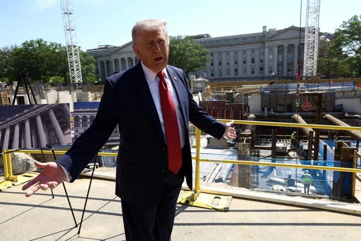 Трамп высказался о еще одном ударе по Ирану: Скоро узнаете