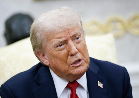Трамп заявил, что не был в курсе обыска в доме Болтона