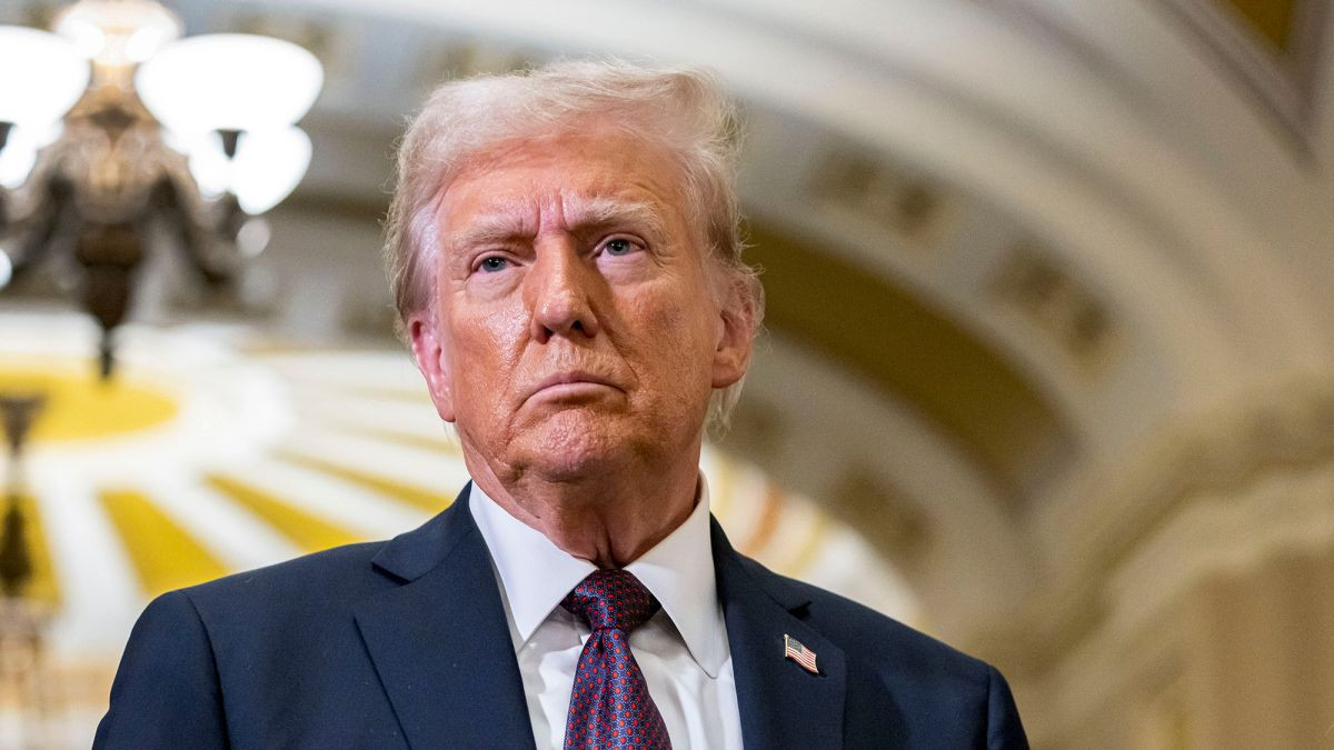 Трамп заявил о "большом прогрессе" после встречи с делегацией Японии