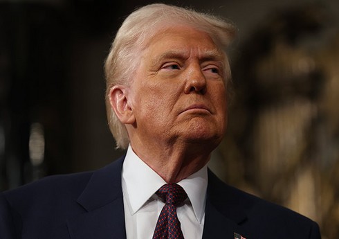 Трамп: Зеленский может завершить конфликт, отказавшись от Крыма и членства в НАТО