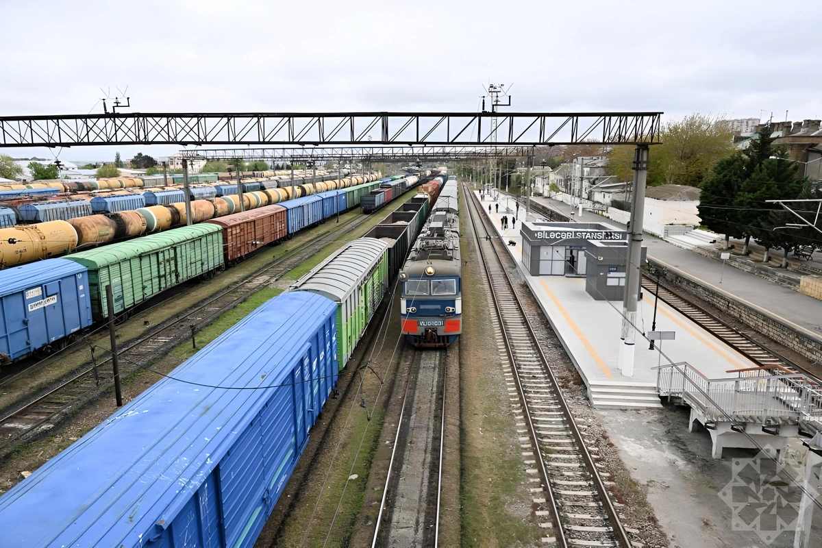 Транзитом через Азербайджан в Армению отправится очередная партия удобрений и зерна