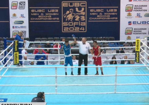 Три азербайджанских боксера вышли в финал чемпионата Европы в Болгарии