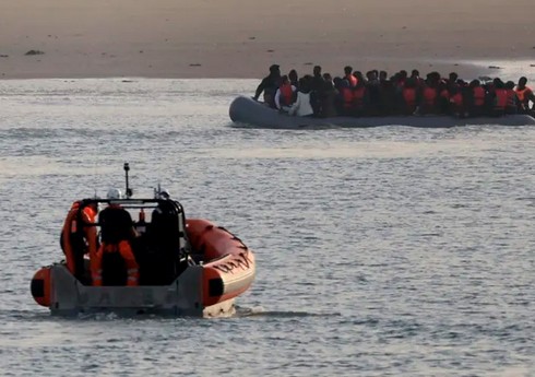 У берегов Италии после крушения лодки без вести пропали более 20 мигрантов