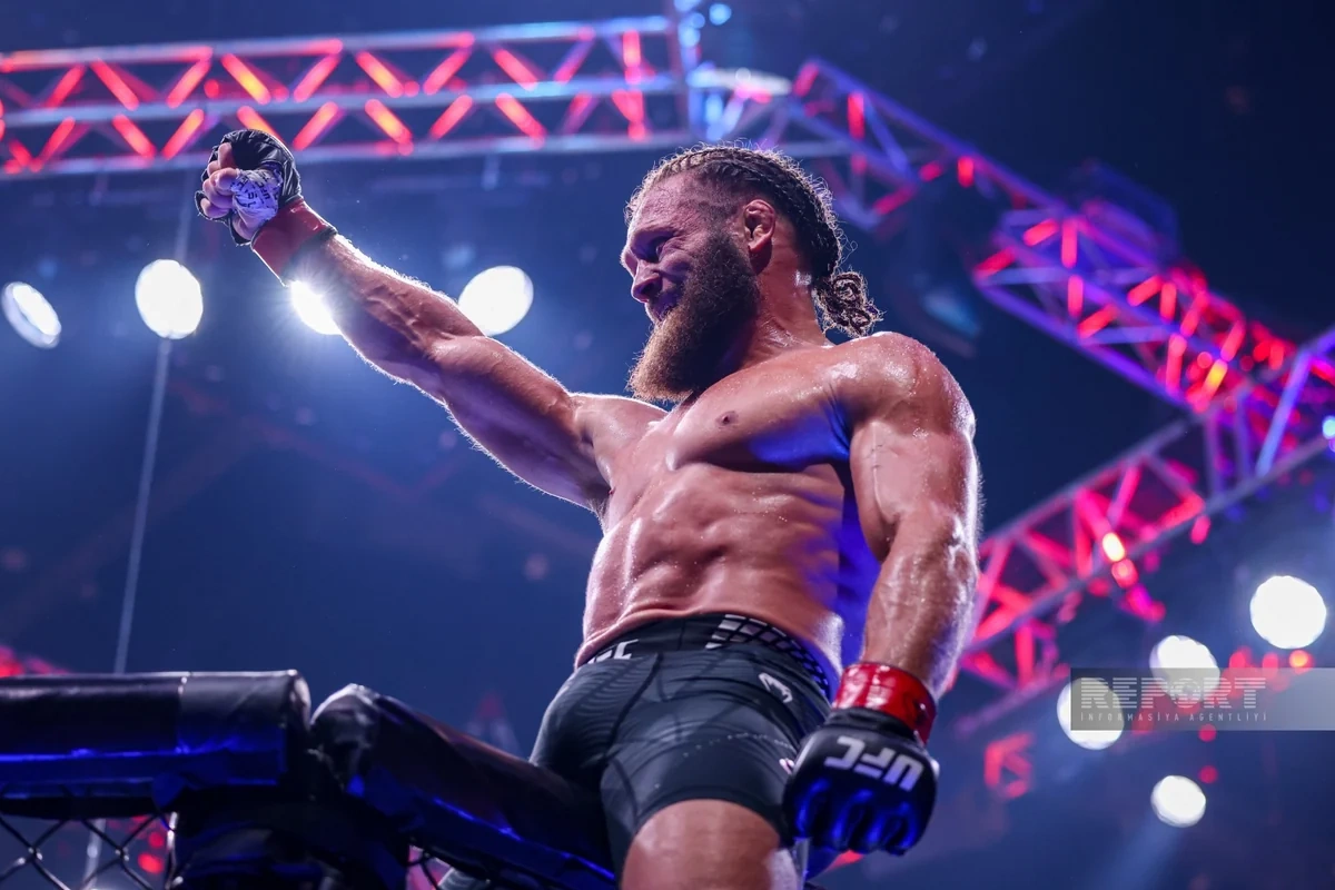 UFC Fight Night Baku: Рафаэль Физиев нокаутировал Мануэля Торреса - ФОТОРЕПОРТАЖ