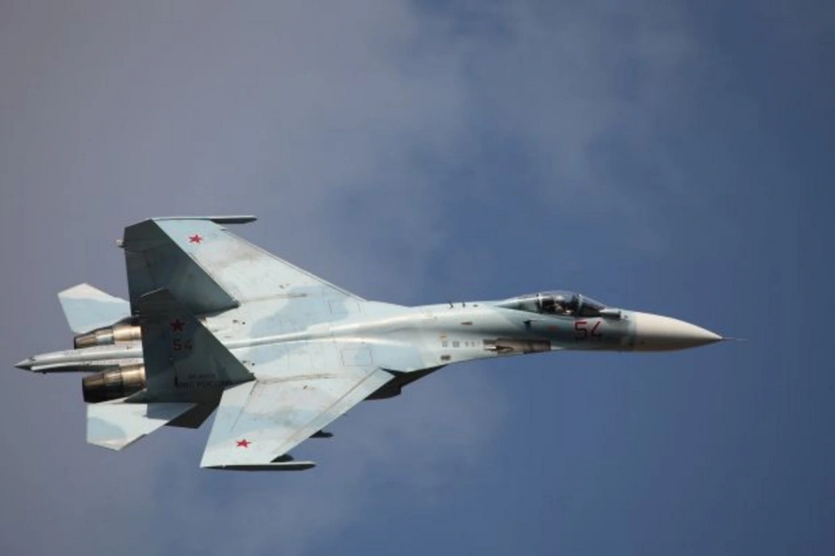 Украина уничтожила два российских самолета Су-27 на аэродроме Бельбек