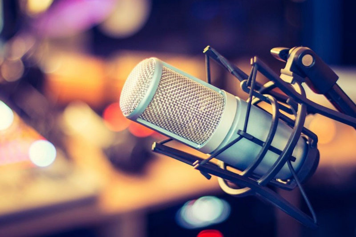 В Азербайджане начнут вещать новые радиостанции