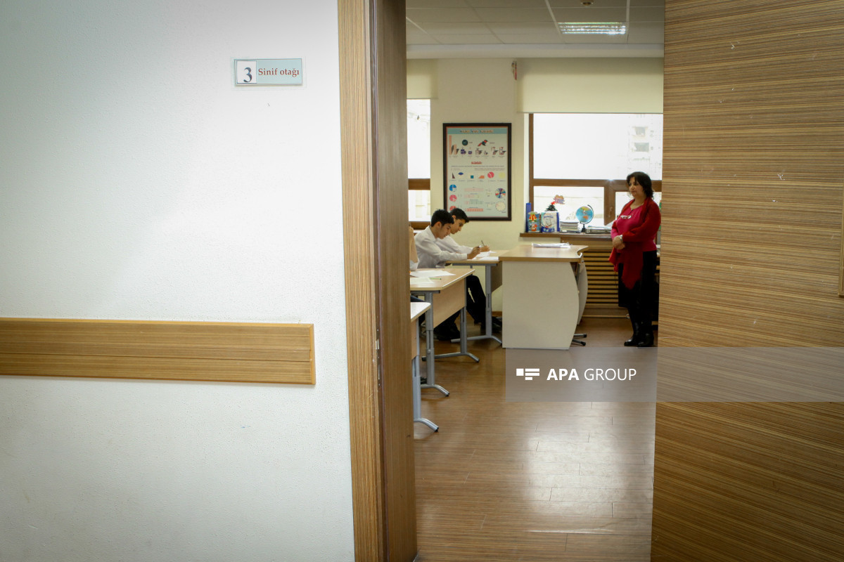 В Азербайджане обнародован первый учебный день в школах после новогодних  каникул