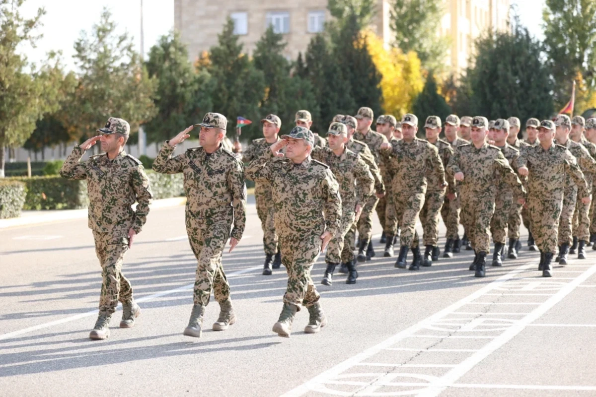 В Азербайджане определен новый порядок проведения военных сборов