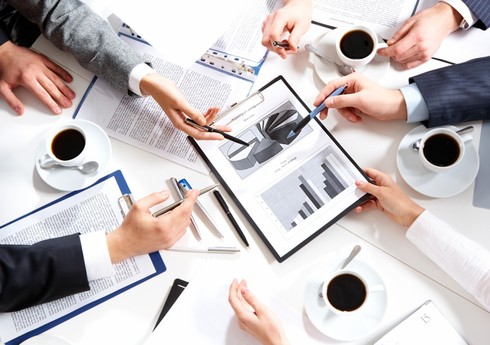 В Азербайджане прогнозируется ежегодный рост инвестиций в основной капитал на 3%