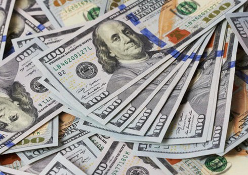 В азербайджанских банках снизилась долларизация кредитных и депозитных портфелей