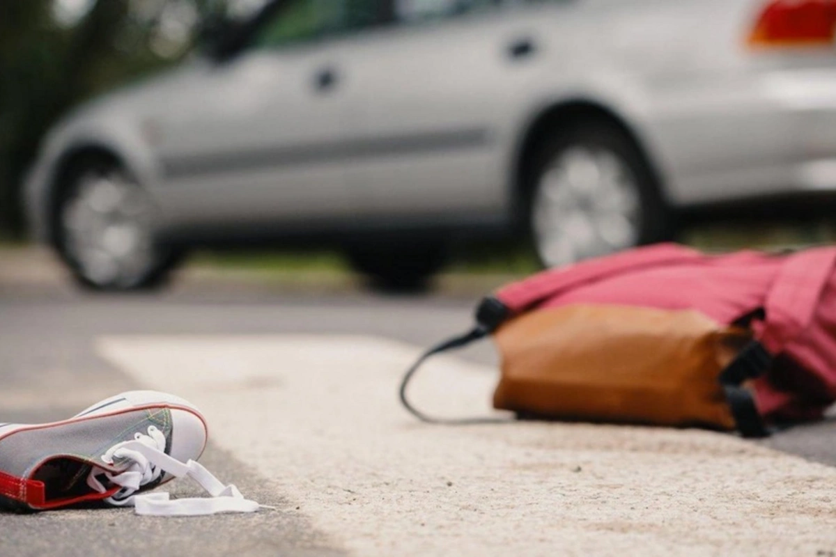 В Баку автомобиль сбил 19-летнюю девушку