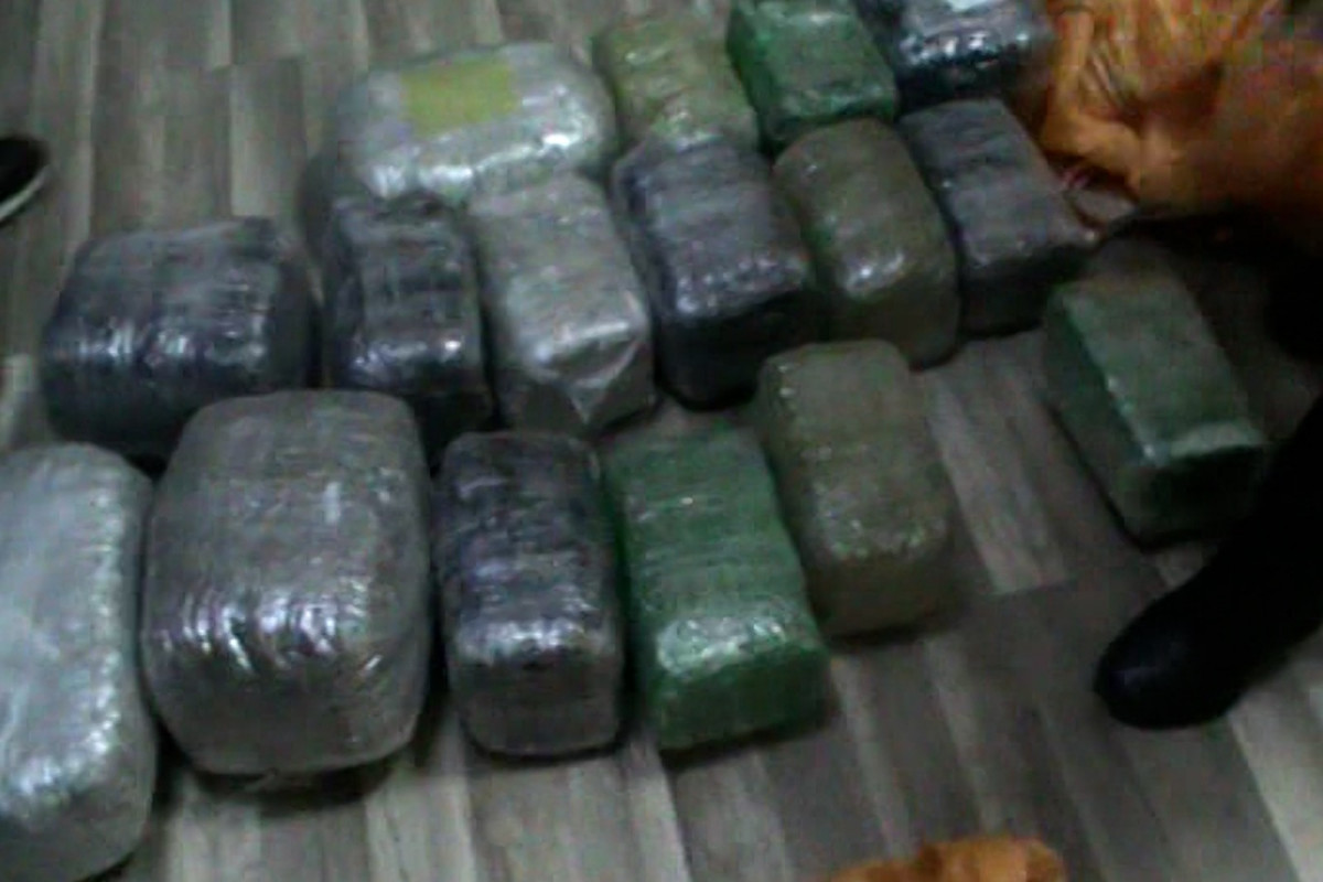 В Баку обнаружено 36 кг наркотиков, приобретенных у гражданина Ирана-ВИДЕО