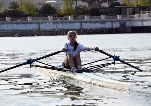 В Баку прошел Открытый чемпионат по гребле