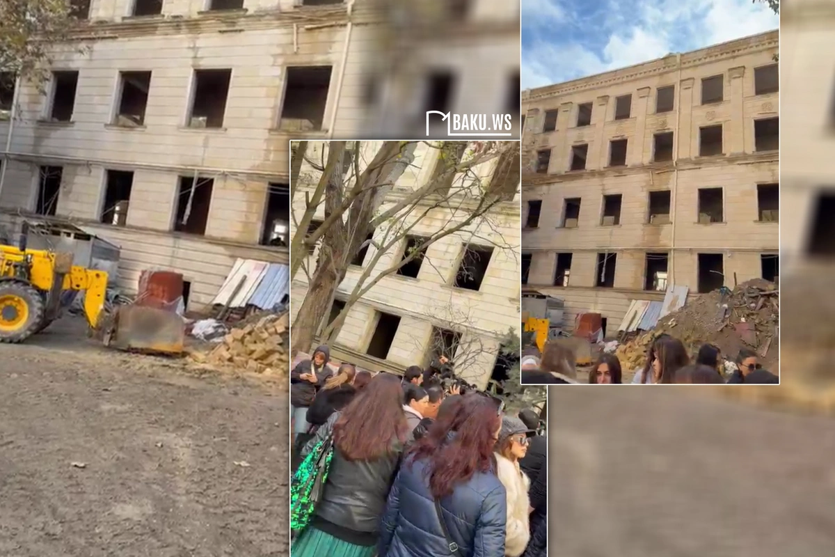 В Баку родители протестуют из-за закрытой школы