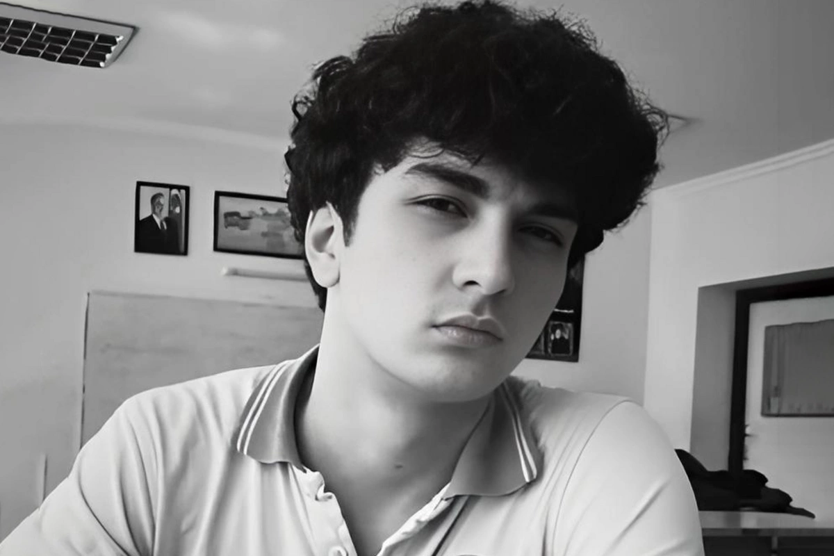 В Баку скоропостижно скончался школьник